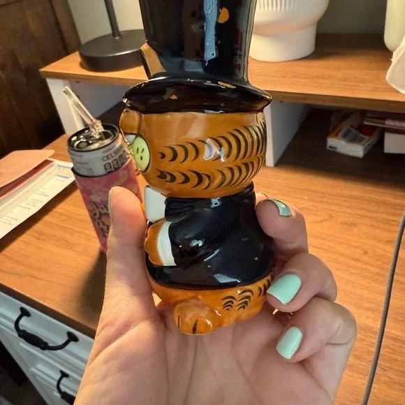 Enesco Garfield Figurine Vintage Orange Black Tuxedo Top Hat Ceramic Collectible - Picture 3 of 7